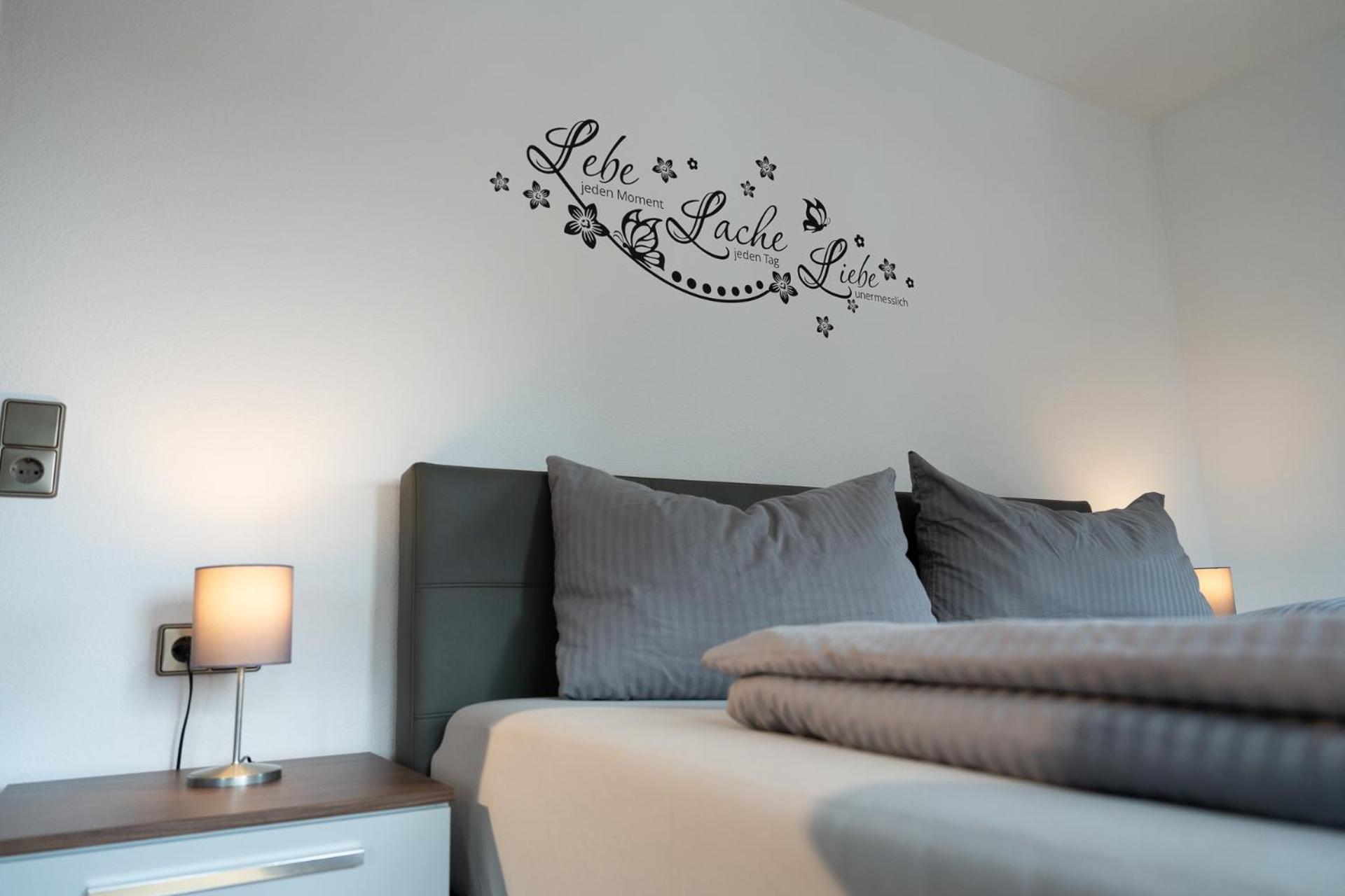 Haus Tanja Apartment Фройденщат Екстериор снимка